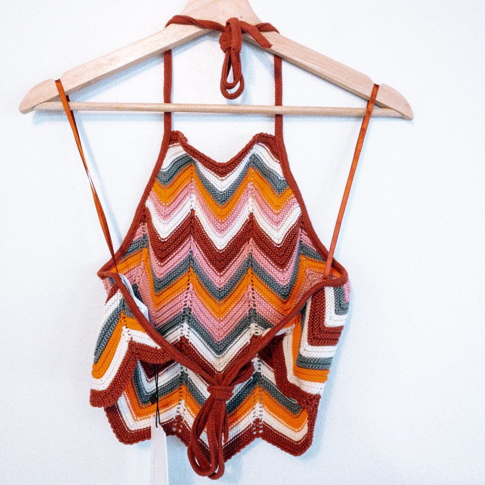 Crochet Halter Top - Retro Rainbow - Picture 6 of 8